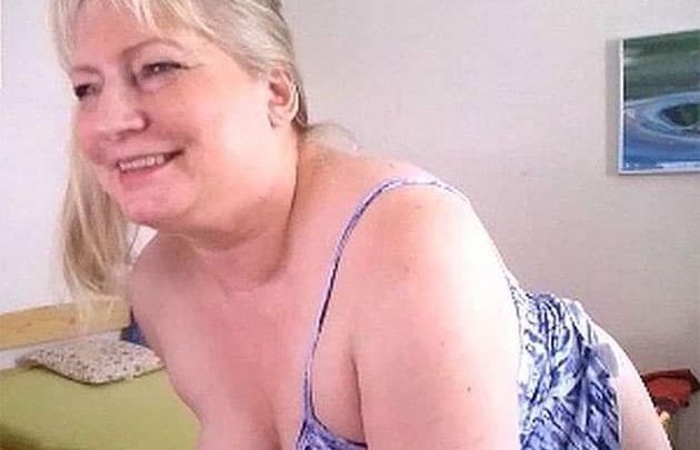 Geile Chats mit Oma vor der Cam